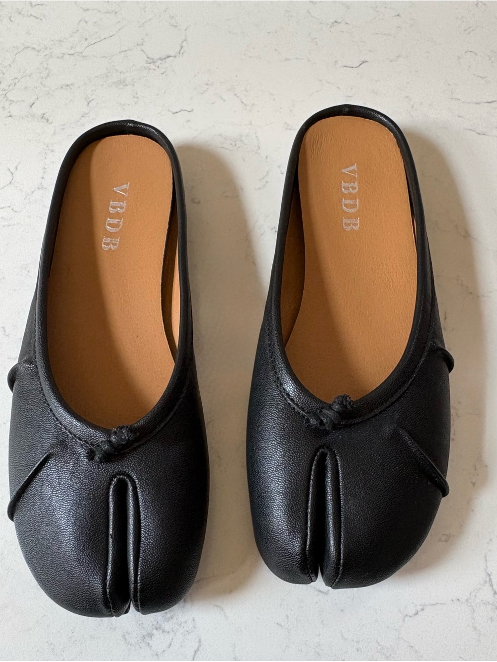 Black Split Toe Tabi Leather Mules